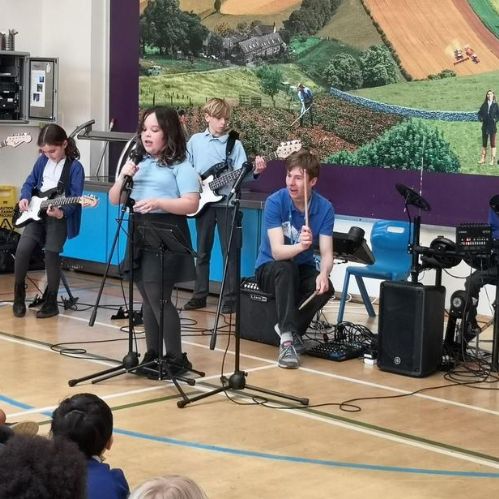 We like playing instruments at Rockmount!