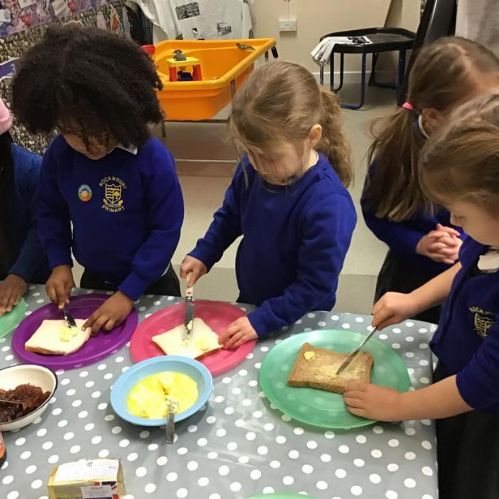Who likes eating marmalade sandwiches?